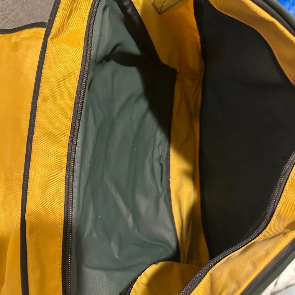GH Bass & Co Messenger Bag Green Yellow Colorblock Nylon Laptop Briefcase